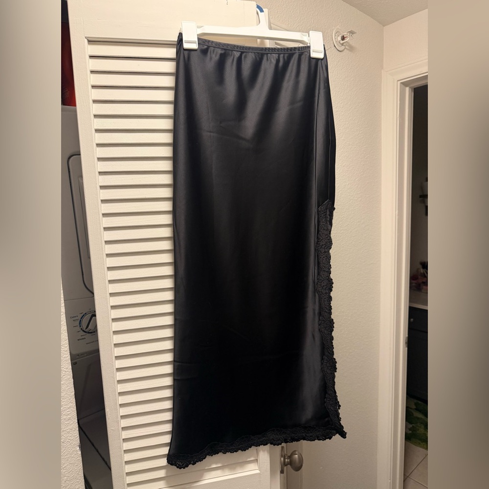Black Lace Trim Silk Midi Skirt XXS